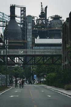  多家银行密集调整代理贵金属业务，市场波动加剧成主要推手。 股票财经 多家银行密集调整代理贵金属业务，市场波动加剧成主要推手。 股票财经